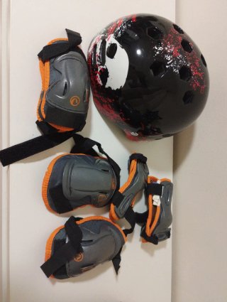 Set de Protecciones y Casco Patinaje, Skate
