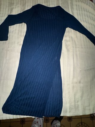 Vestido largo azul de punto