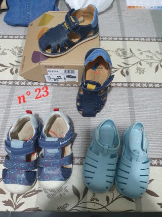 Lote 3 pares de sandalias verano talla 23