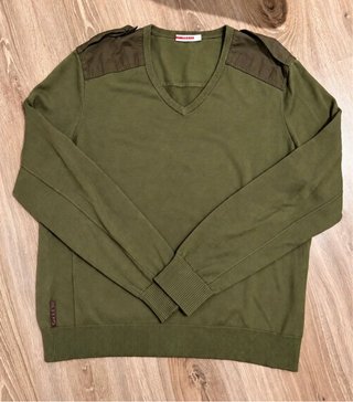 Jersey Militar Prada Cuello en V