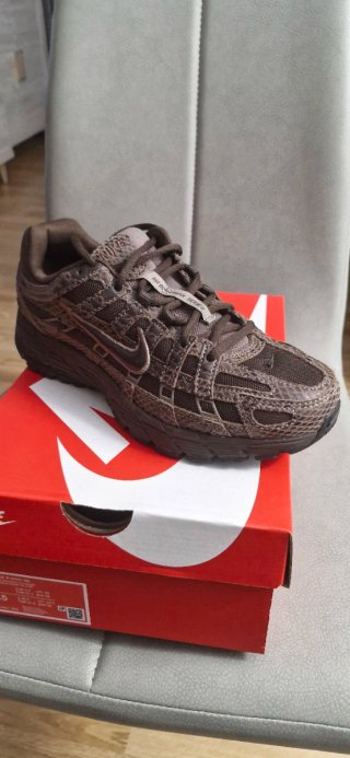 Zapatillas Nike P-6000 mujer Marrones