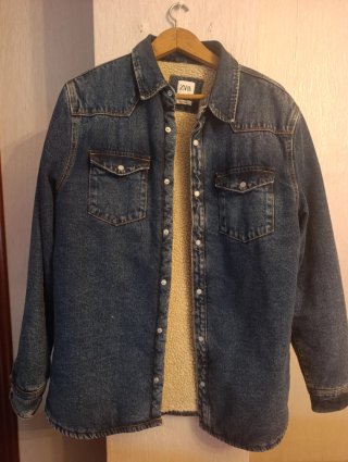 Cazadora vaquera Zara con forro