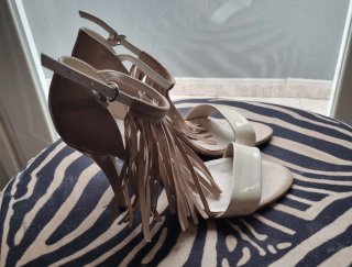 Sandalias de tacón Bagatt beige