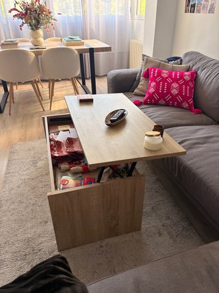 Mesa de centro elevable de madera