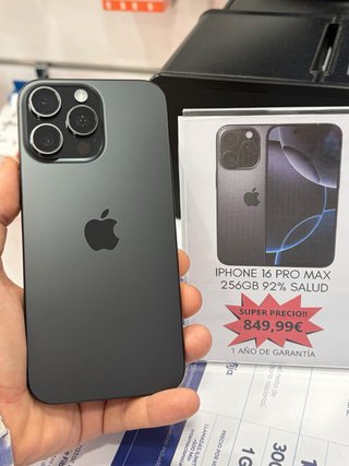 IPHONE 16 PRO MAX 256GB 92% SALUD