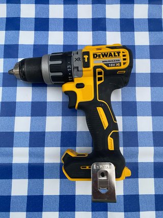 Taladro Atornillador Percutor Dewalt DCD796