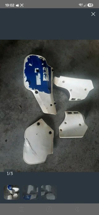 Tapas laterales Suzuki TS 125