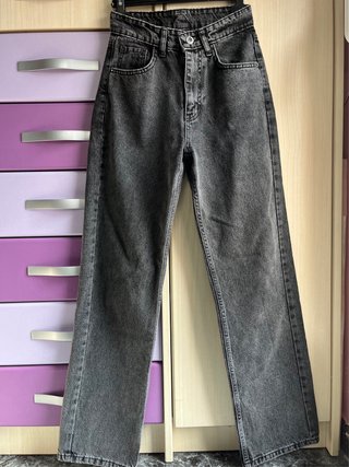 Pantalones Vaqueros Grises