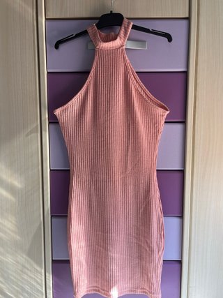 Vestido Corto Rosa