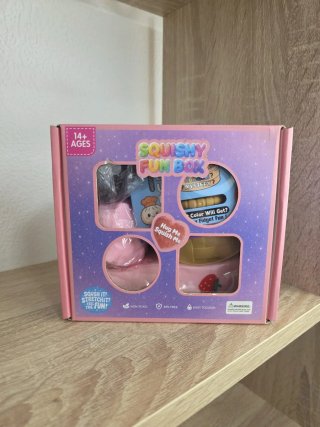 Caixa com 4 Squishies - Squishy Fun Box