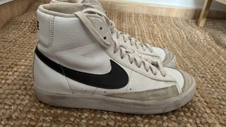 Zapatillas Nike Blazer Mid Blancas y Negras