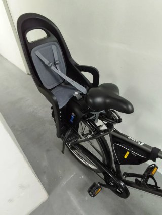 Bicicleta de paseo Btwin con silla infantil
