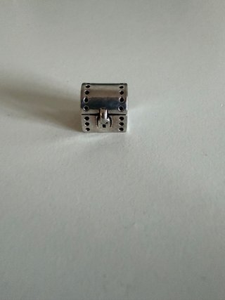 Charm Pandora Cofre
