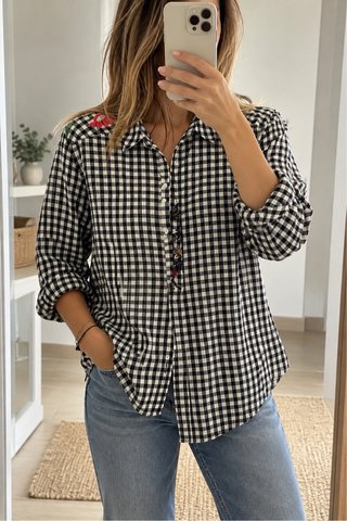 Camisa Oversize Cuadros Vichy con Bordado Floral