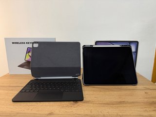 iPad Air 13 M3 128 GB + Apple Pencil Pro + accesor
