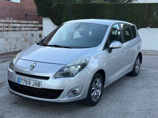 Renault Scenic 7 plaza vendo acepto coches cambio