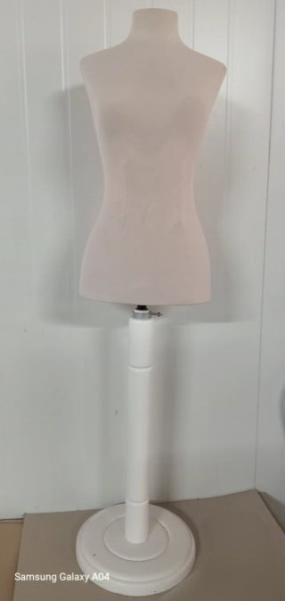 Maniquí Femenino