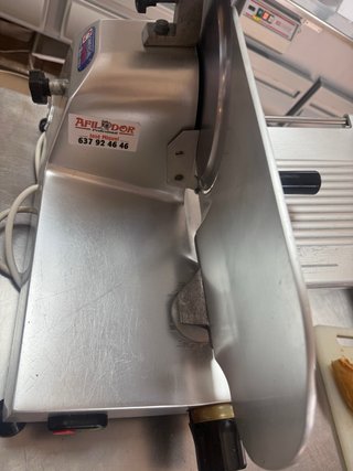 Cortadora de fiambre profesional