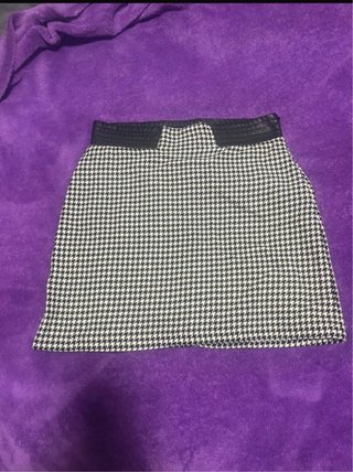 Falda Zara estampado pata de gallo