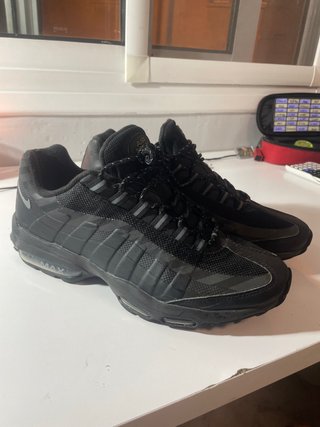 Nike Air Max 95 Ultra Negras