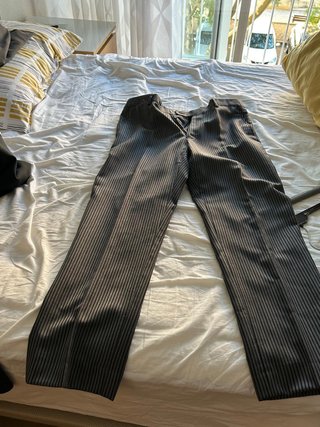 Pantalón de chaque talla 42