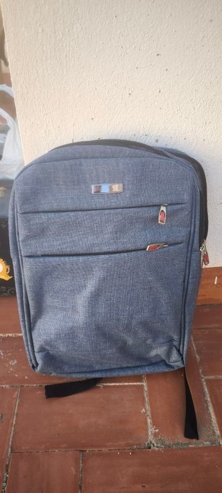 Mochila para Portátil con Varios Compartimentos