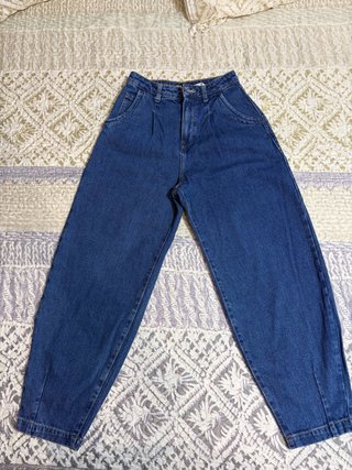 Pantalón vaquero azul mujer, corte moderno