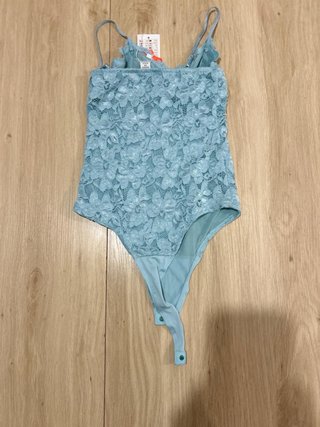 Body de encaje azul New Yorker