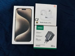 iPhone 15 ProMax 512GB (+ cascos, cargador y case)