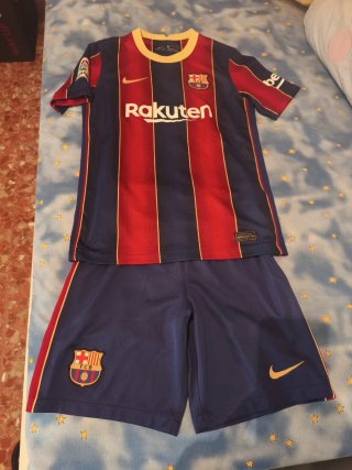 Equipación FC Barcelona Talla 8-9 Años