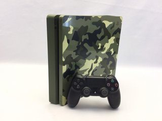 E652100-0 SONY PS4 SLIM 1000 CALL OF DUTY WWII CAM