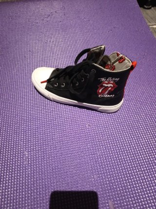 Botas tipo Converse Zara The Rolling Stones