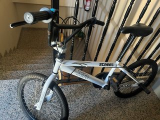 Bicicleta Infantil Blanca Street XR. Ruedas nuevas