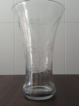 Jarrón de Cristal Tallado