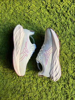 Zapatillas de correr Asics Novablast 4 Talla 39