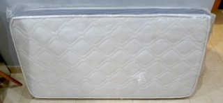 Colchón Infantil 117 × 57 x 14cm como nuevo