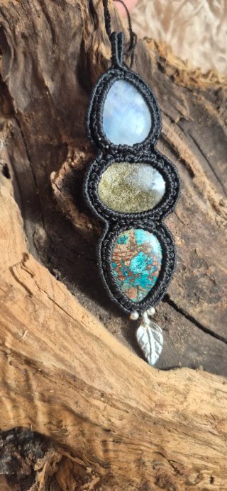 Colgante Artesanal con Piedras Naturales