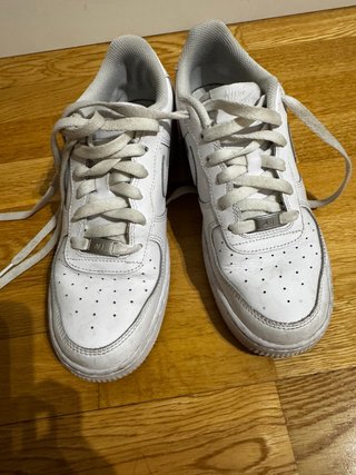 Zapatillas Nike Air Force 1 Blancas, talla 39