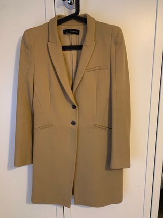 Abrigo Camel Zara Talla M