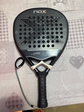 Pala de Pádel Nox LA10 Quantum Leo Augsburger