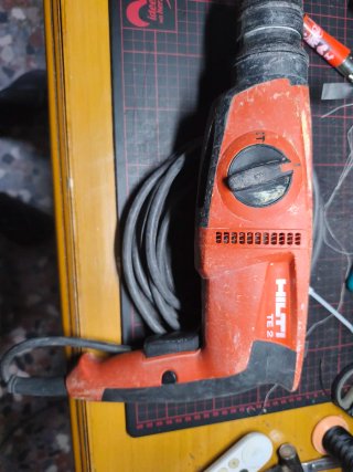 Martillo Perforador Hilti TE 2 y Sierra Calar