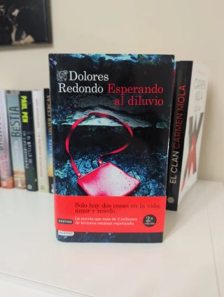Esperando al diluvio