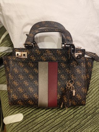 Bolso Guess Estampado