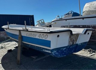 Barco Caher 400 de 4 metros