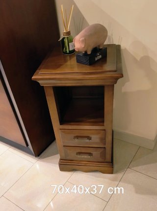 Mueble auxiliar de madera