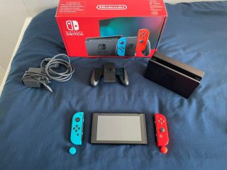 Nintendo Switch. Embalaje original como nueva