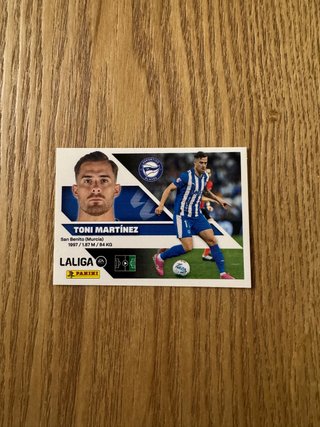 Cromo Toni Martínez Alavés Panini LaLiga 2026-27