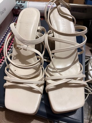 Sandalias de tacón blancas Primark