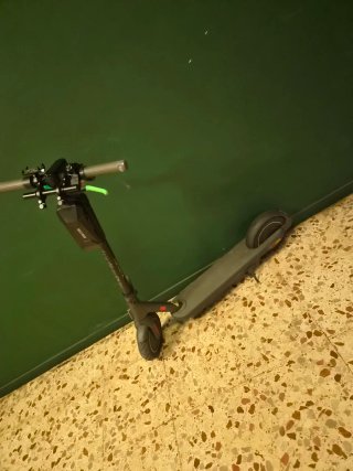 Patinete Eléctrico Xiaomi Mi Electric Scooter 5