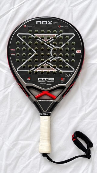 Pala de Pádel NOX AT10 Genius Luxury Series